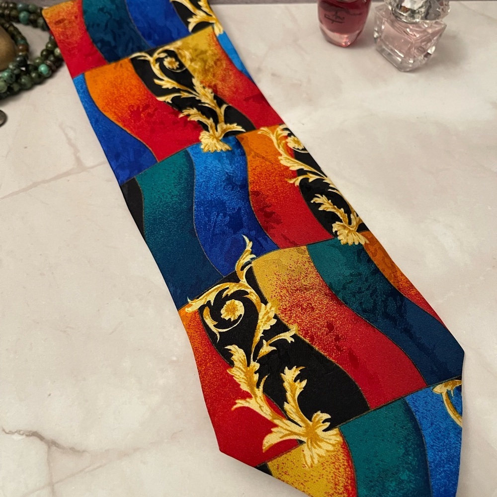 Avanzini Italian Handmade Geometric Silk Tie Vintage